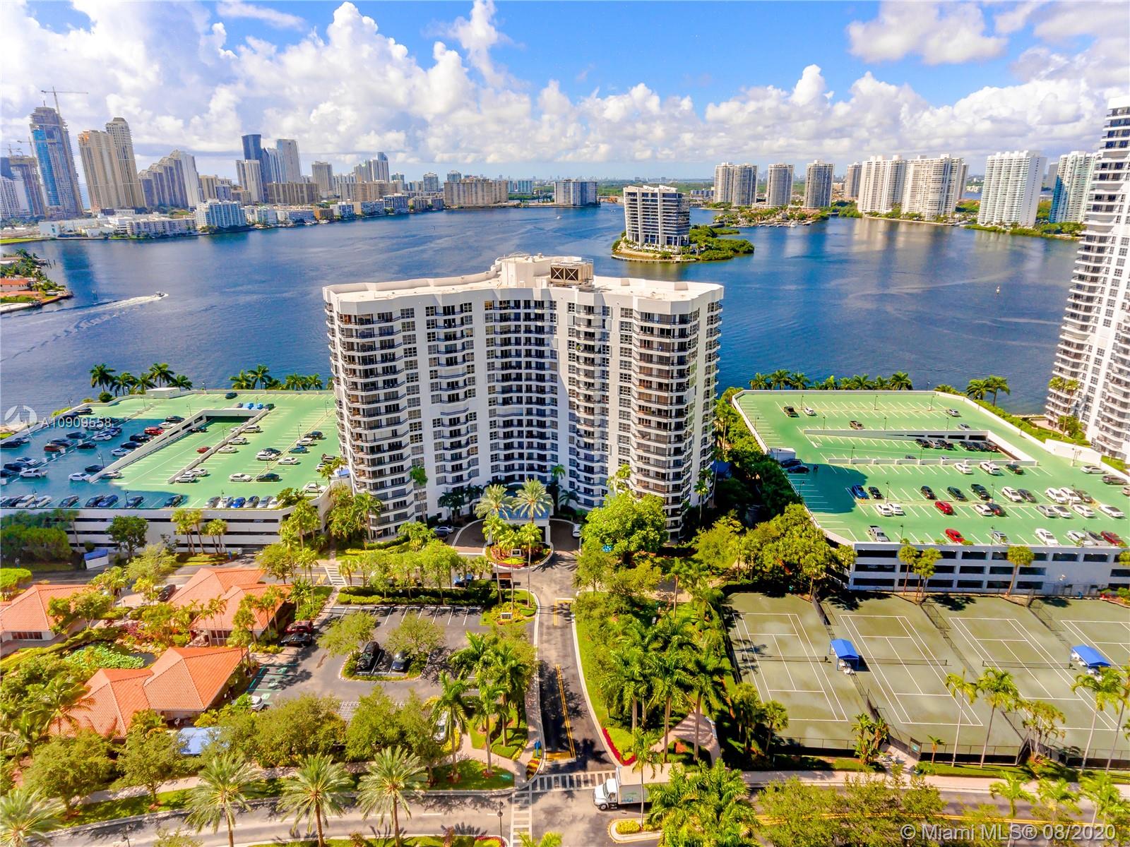 Mystic Pointe - Residential