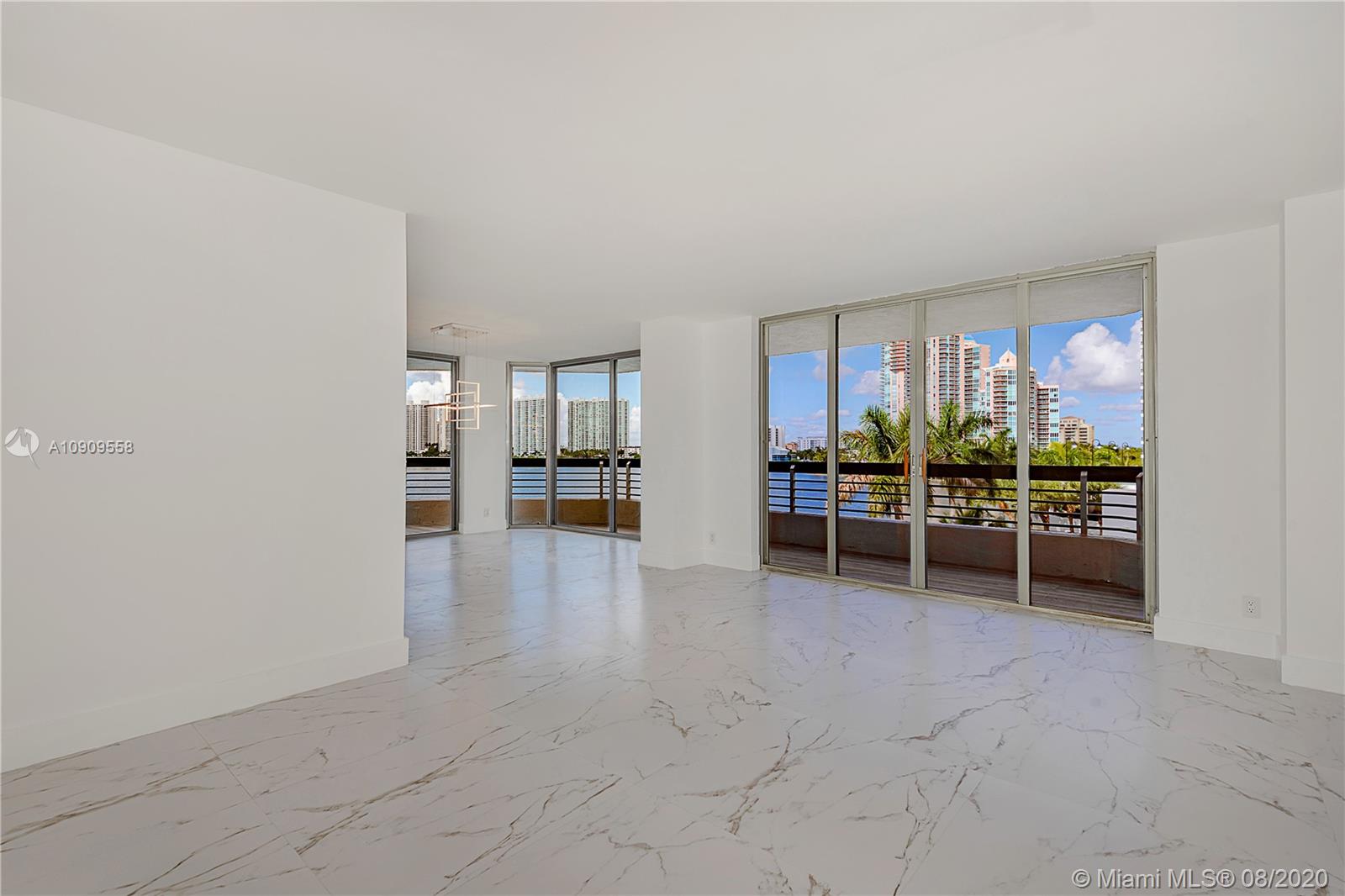 Mystic Pointe - Residential