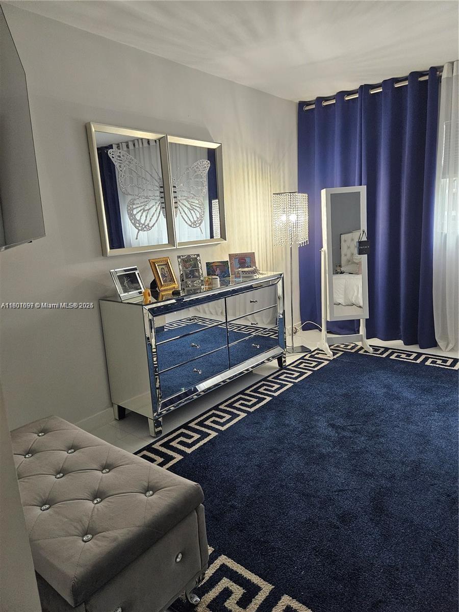 MEADOWBROOK TOWERS CONDO - Residential