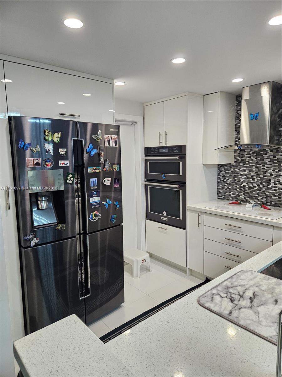 MEADOWBROOK TOWERS CONDO - Residential