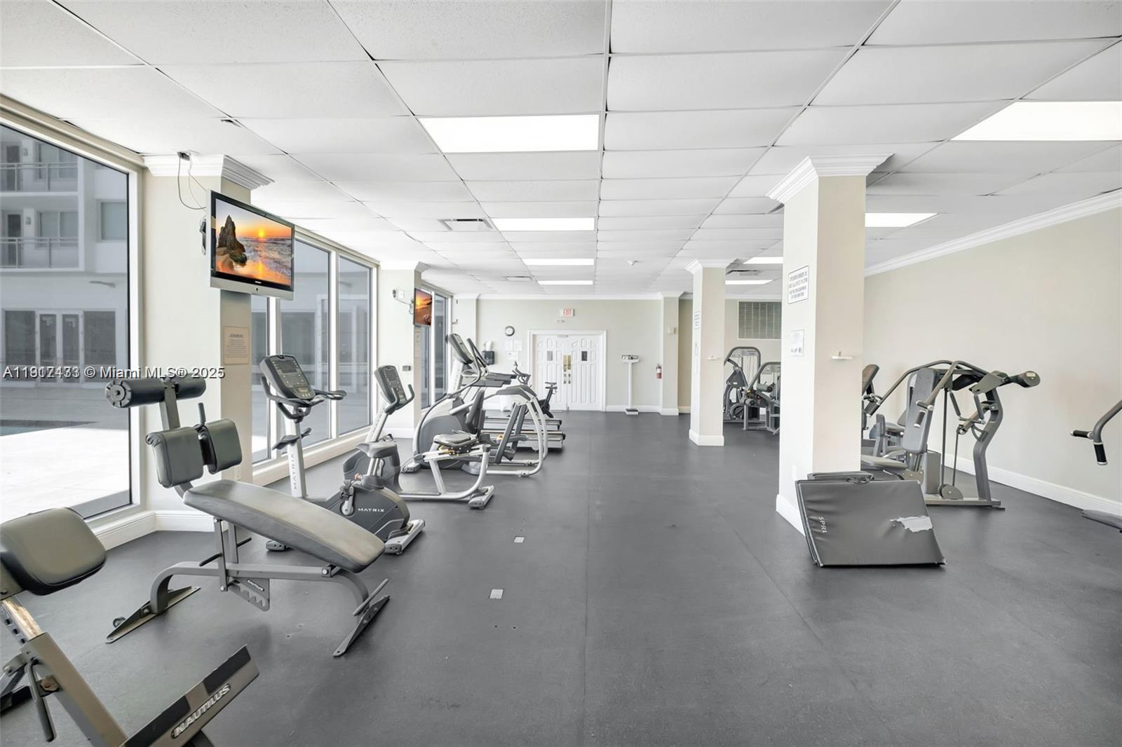 BURLEIGH HOUSE CONDO - Residential