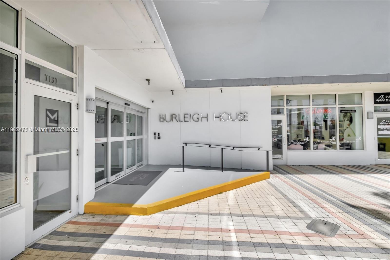 BURLEIGH HOUSE CONDO - Residential