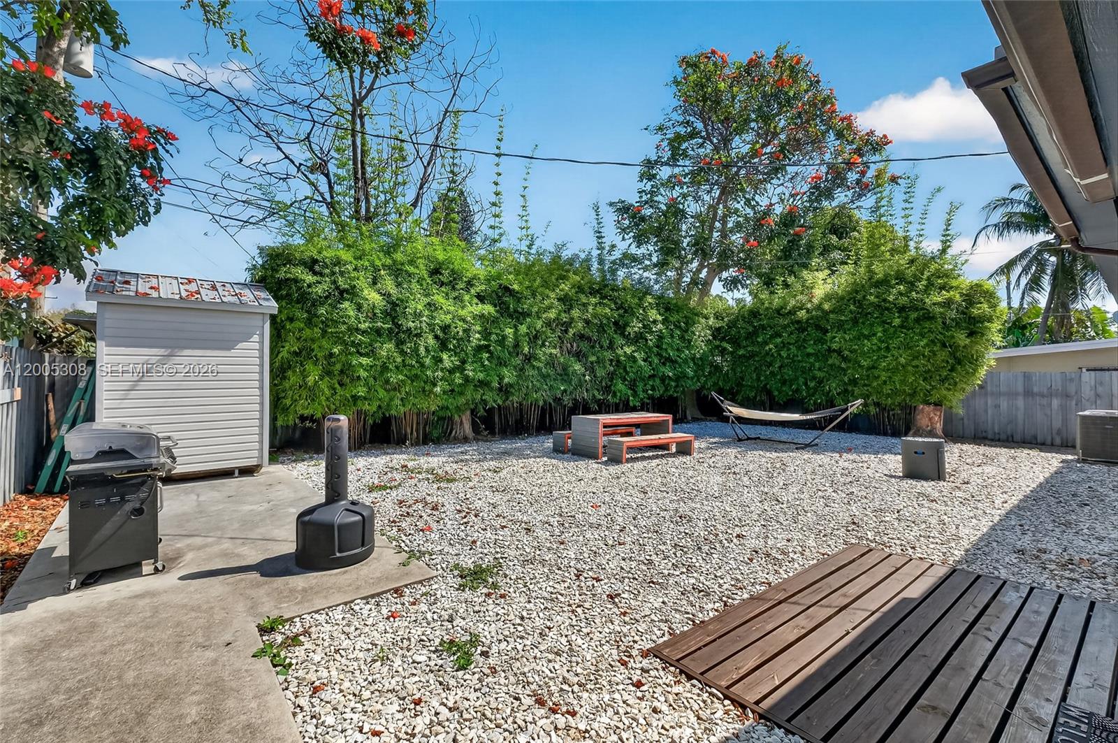 WEST MIAMI SHORES SEC D - Residential