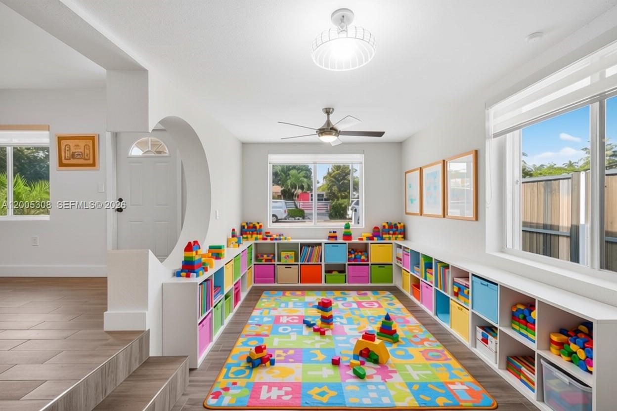 WEST MIAMI SHORES SEC D - Residential