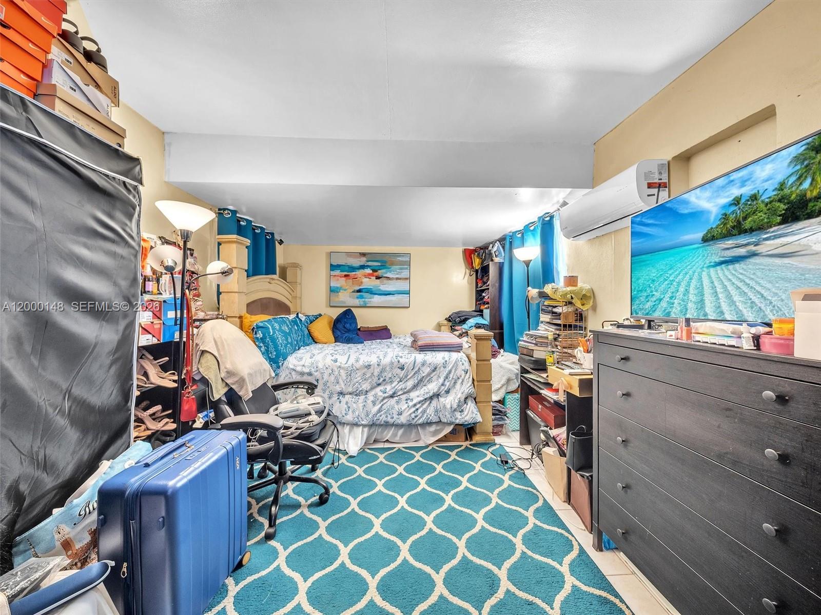 OAKLAND ESTATES 2ND SEC - Residential