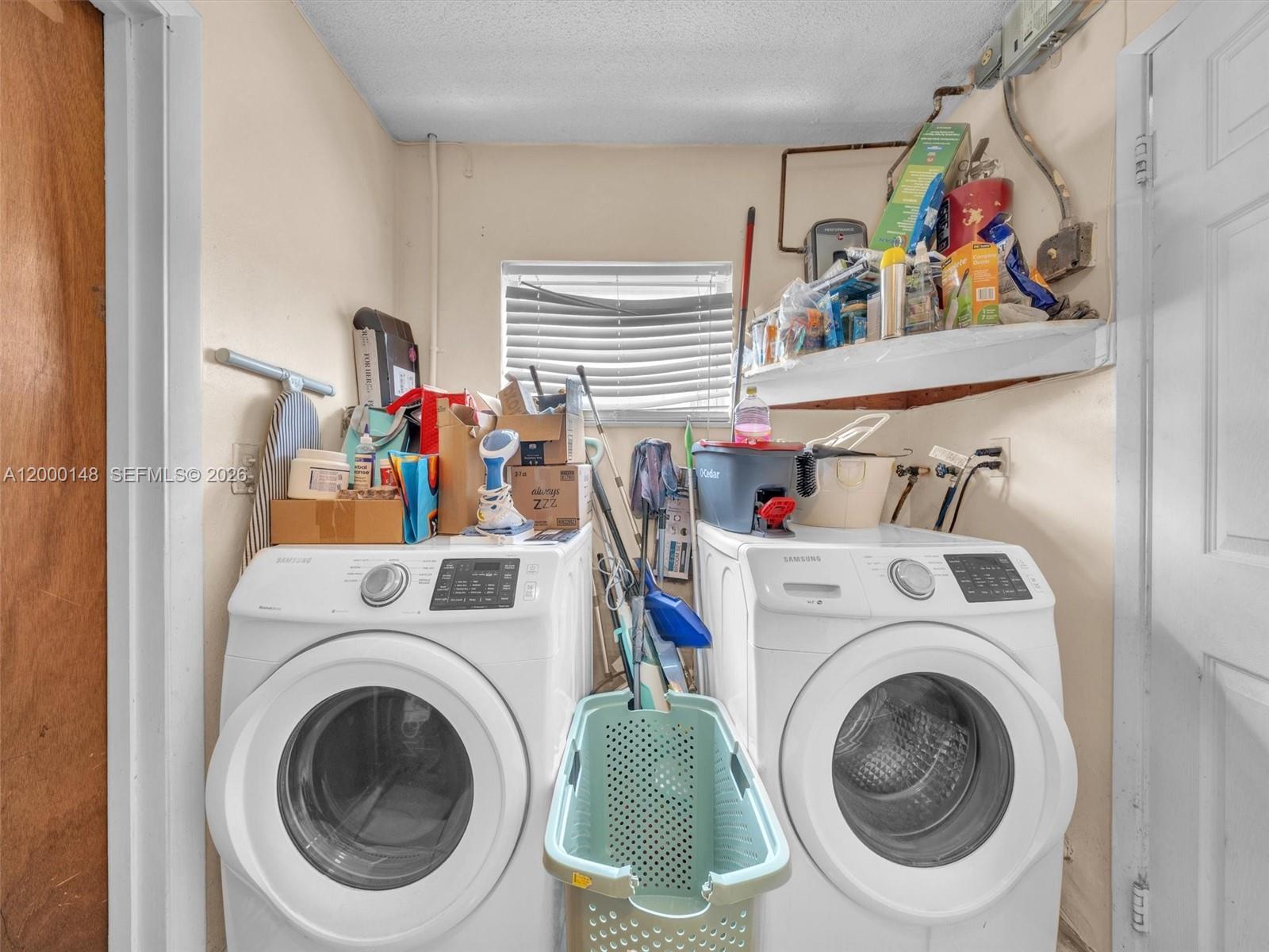 OAKLAND ESTATES 2ND SEC - Residential