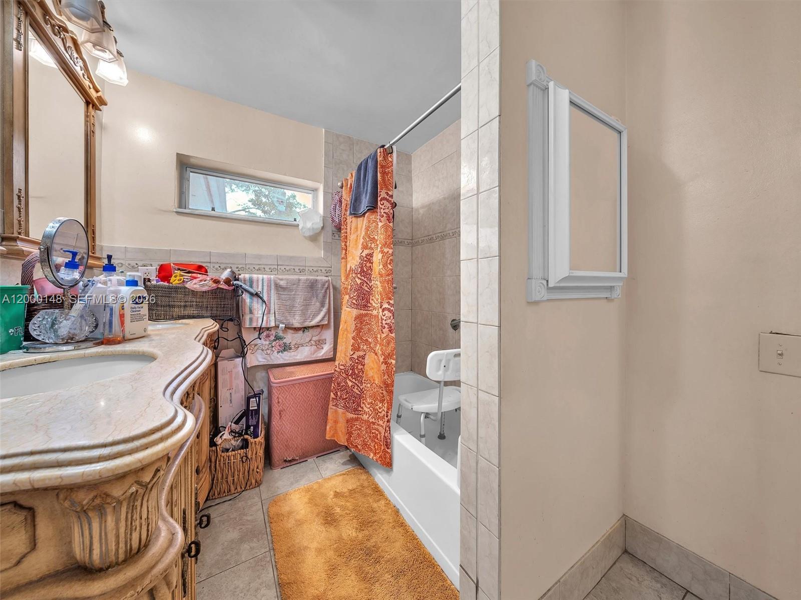 OAKLAND ESTATES 2ND SEC - Residential