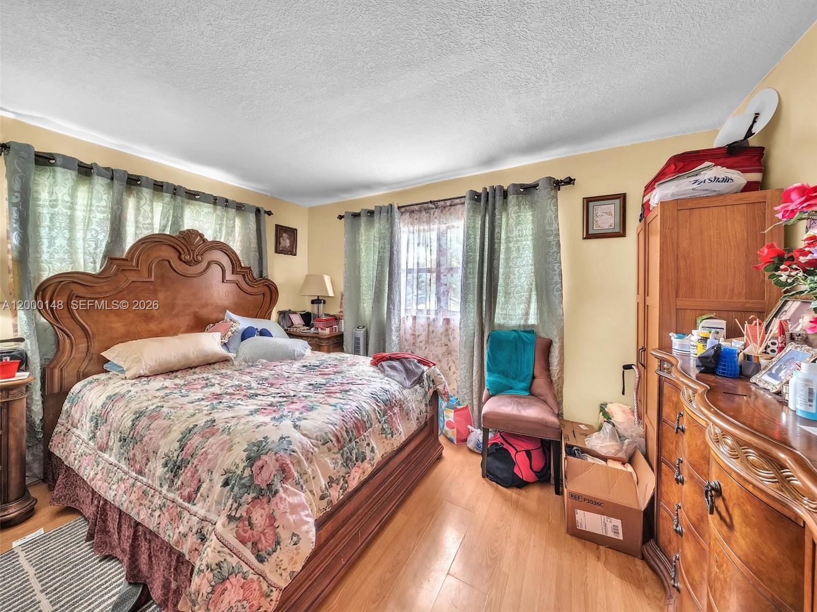 OAKLAND ESTATES 2ND SEC - Residential