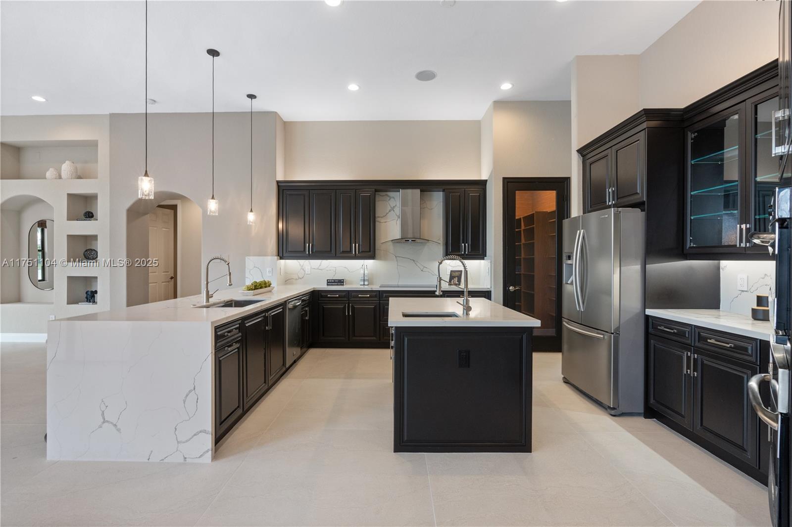 RIVERSTONE - Residential