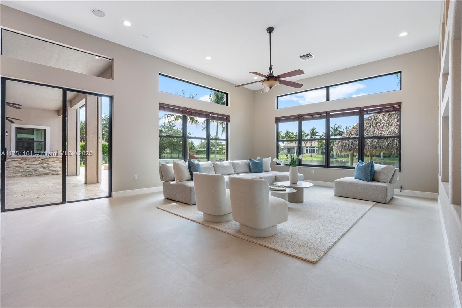 RIVERSTONE - Residential