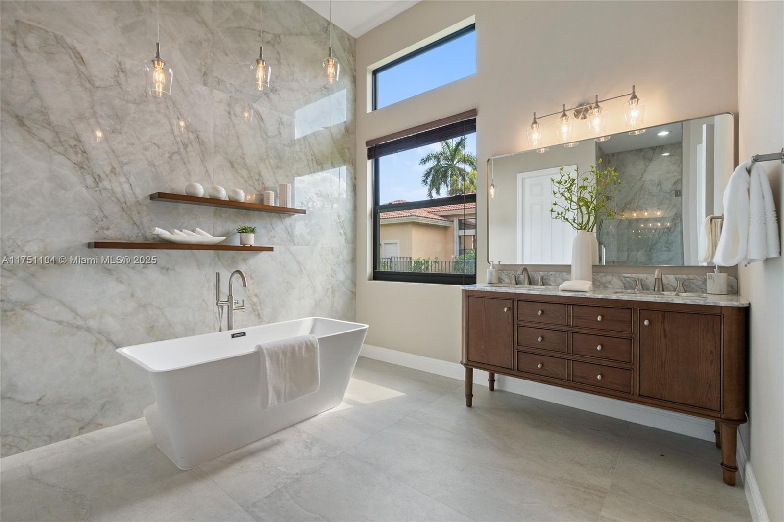 RIVERSTONE - Residential