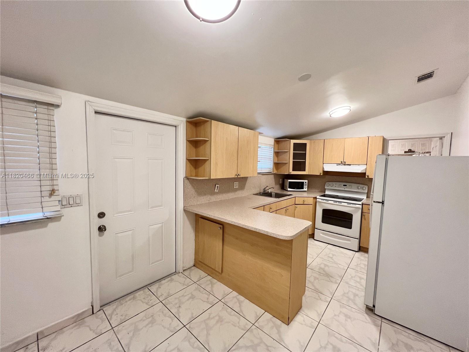 FULFORD BY SEA SEC E - Residential Lease