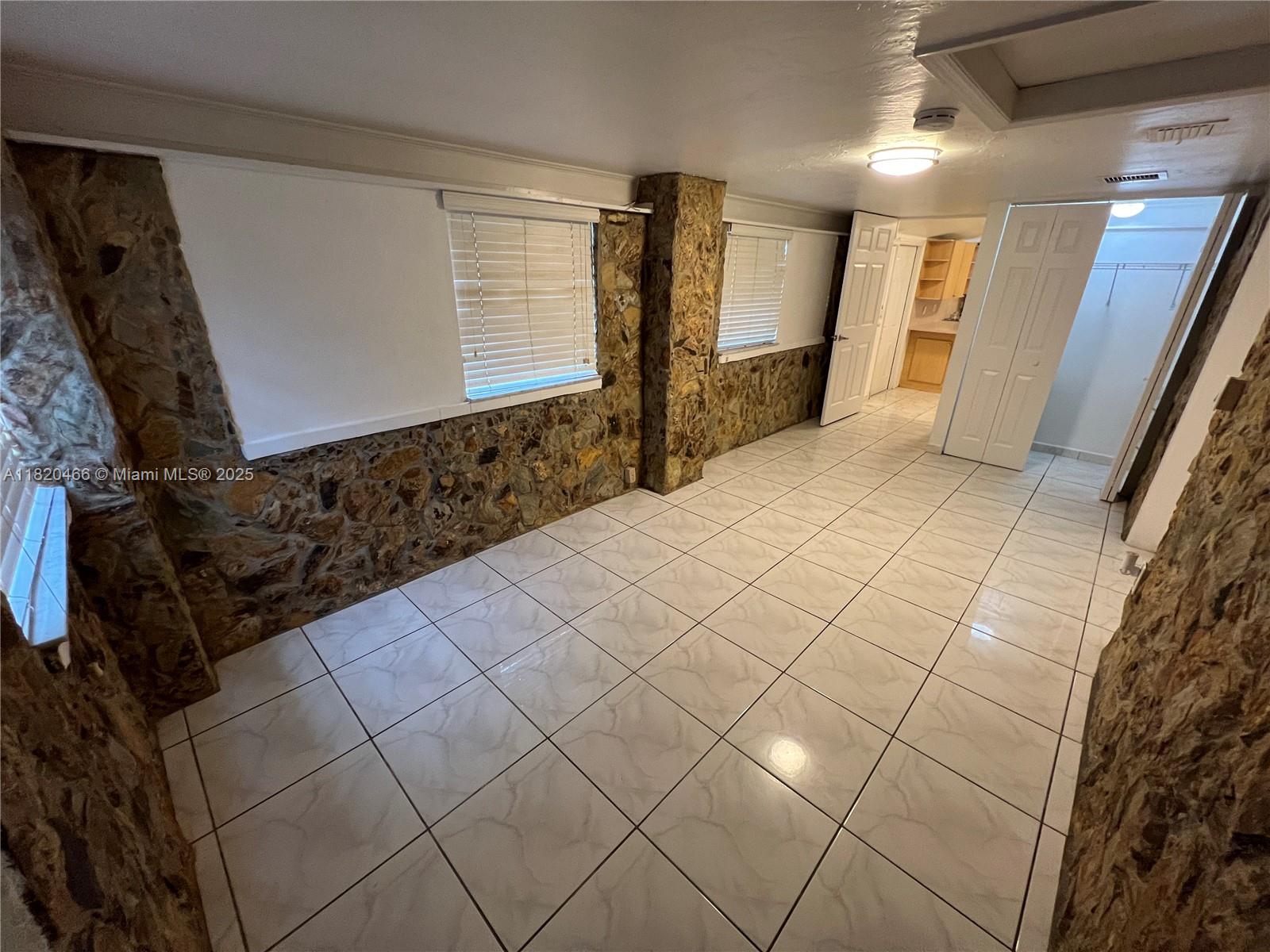 FULFORD BY SEA SEC E - Residential Lease