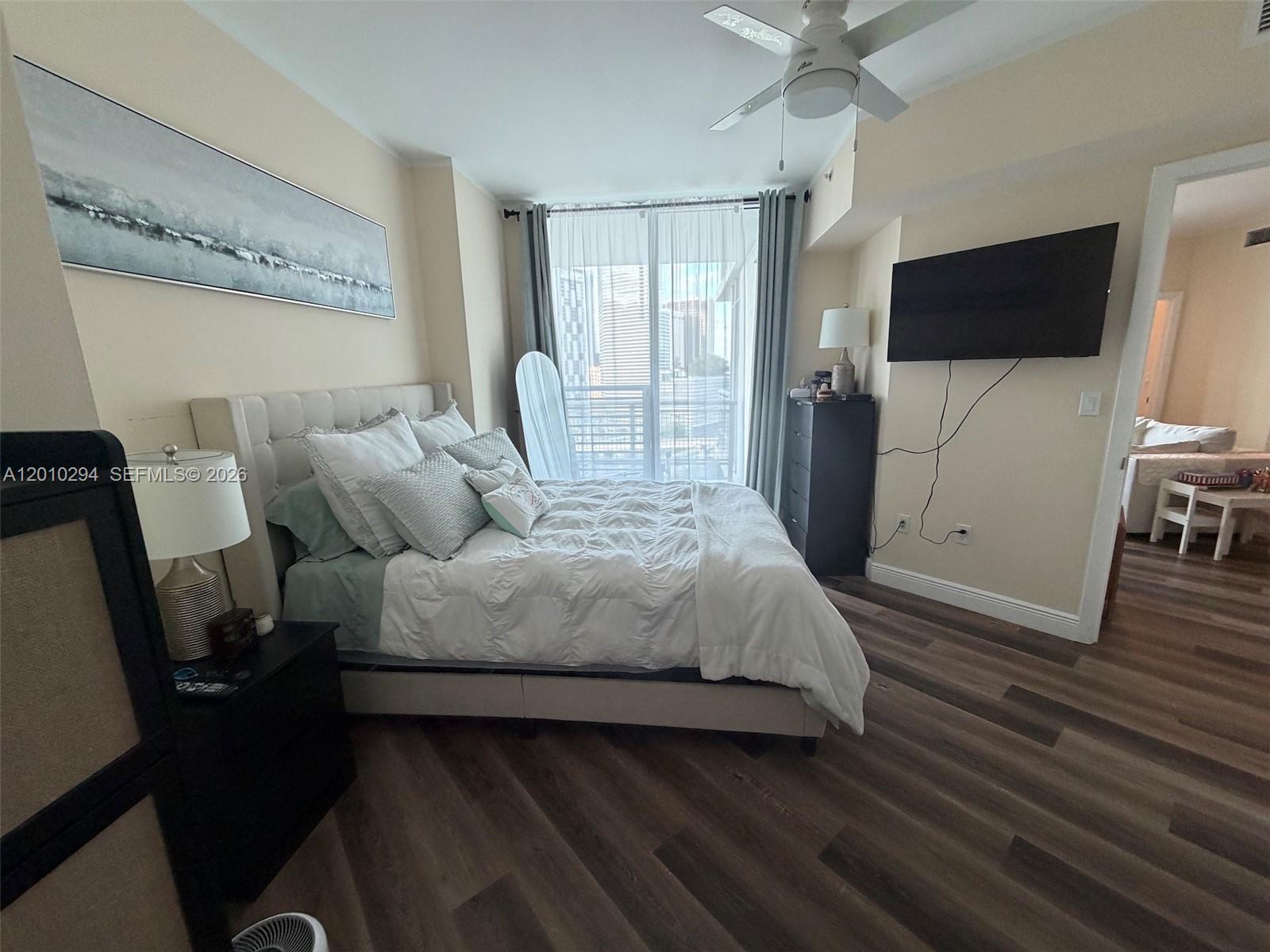 WIND CONDO - Residential Lease