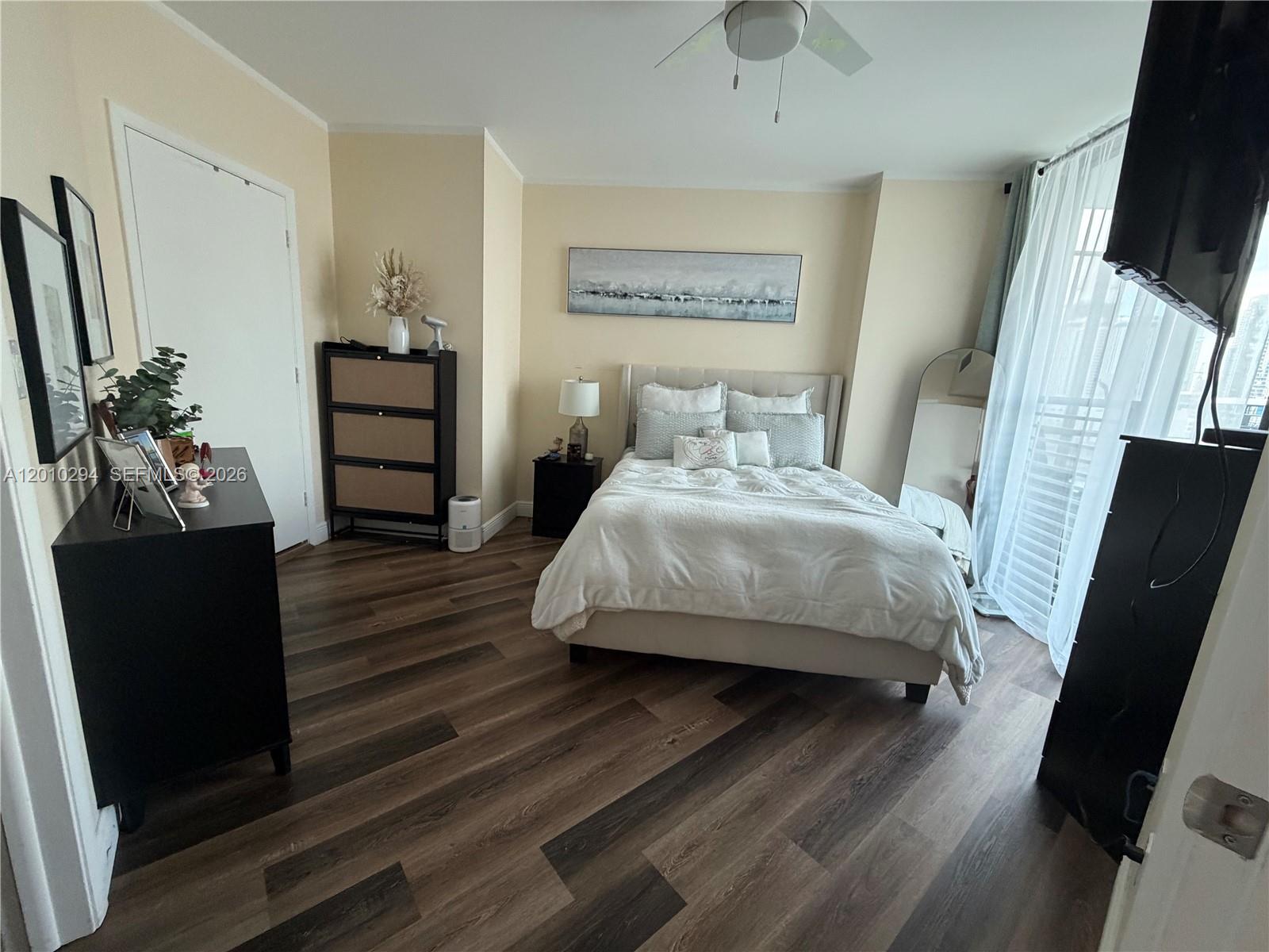 350 S Miami Ave 1503