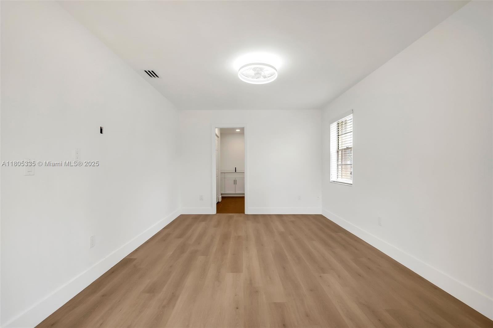 SANDALFOOT COVE SEC 9 - Residential