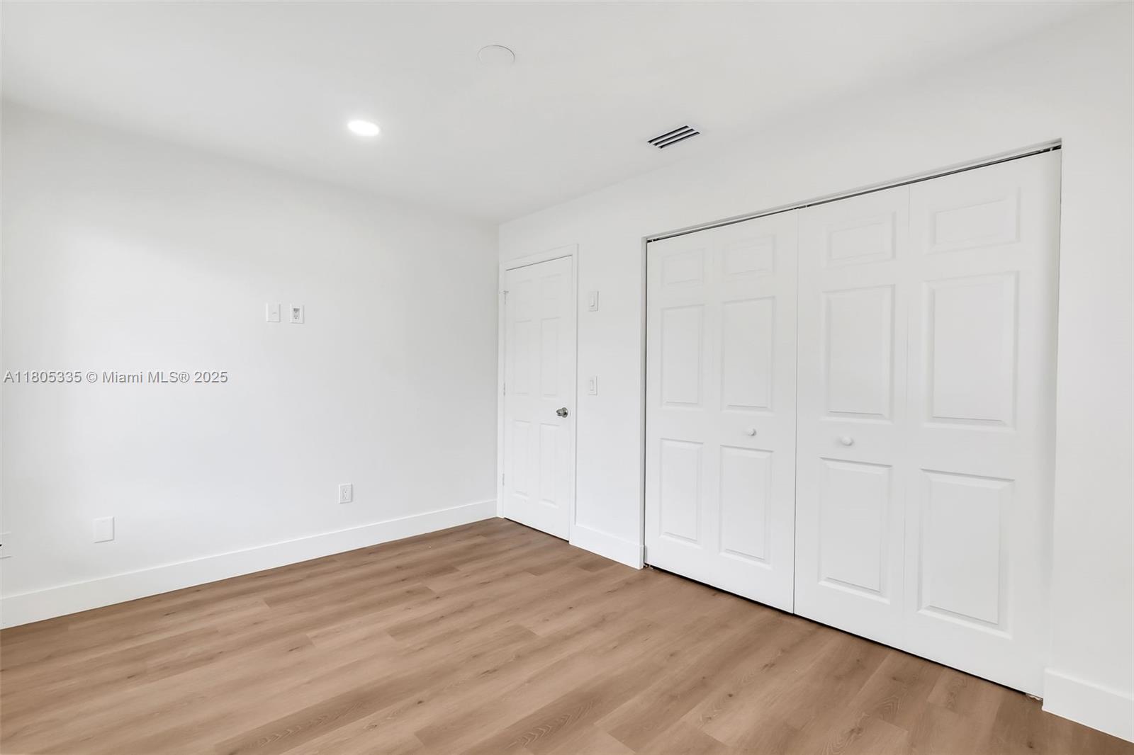 SANDALFOOT COVE SEC 9 - Residential