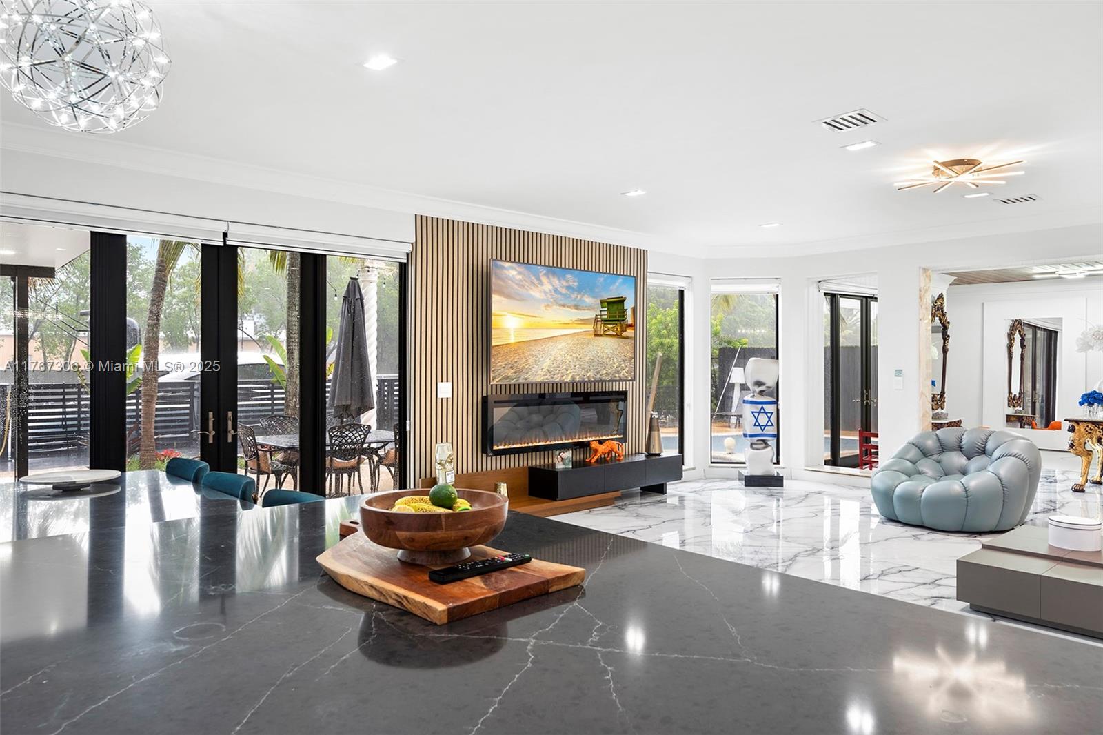 EASTERN SHORES - Residential