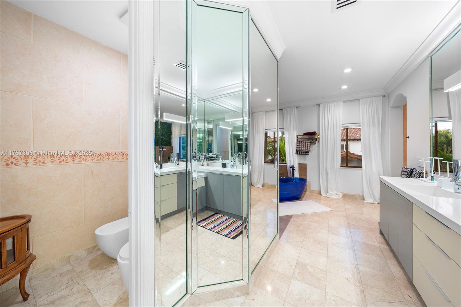 EASTERN SHORES - Residential