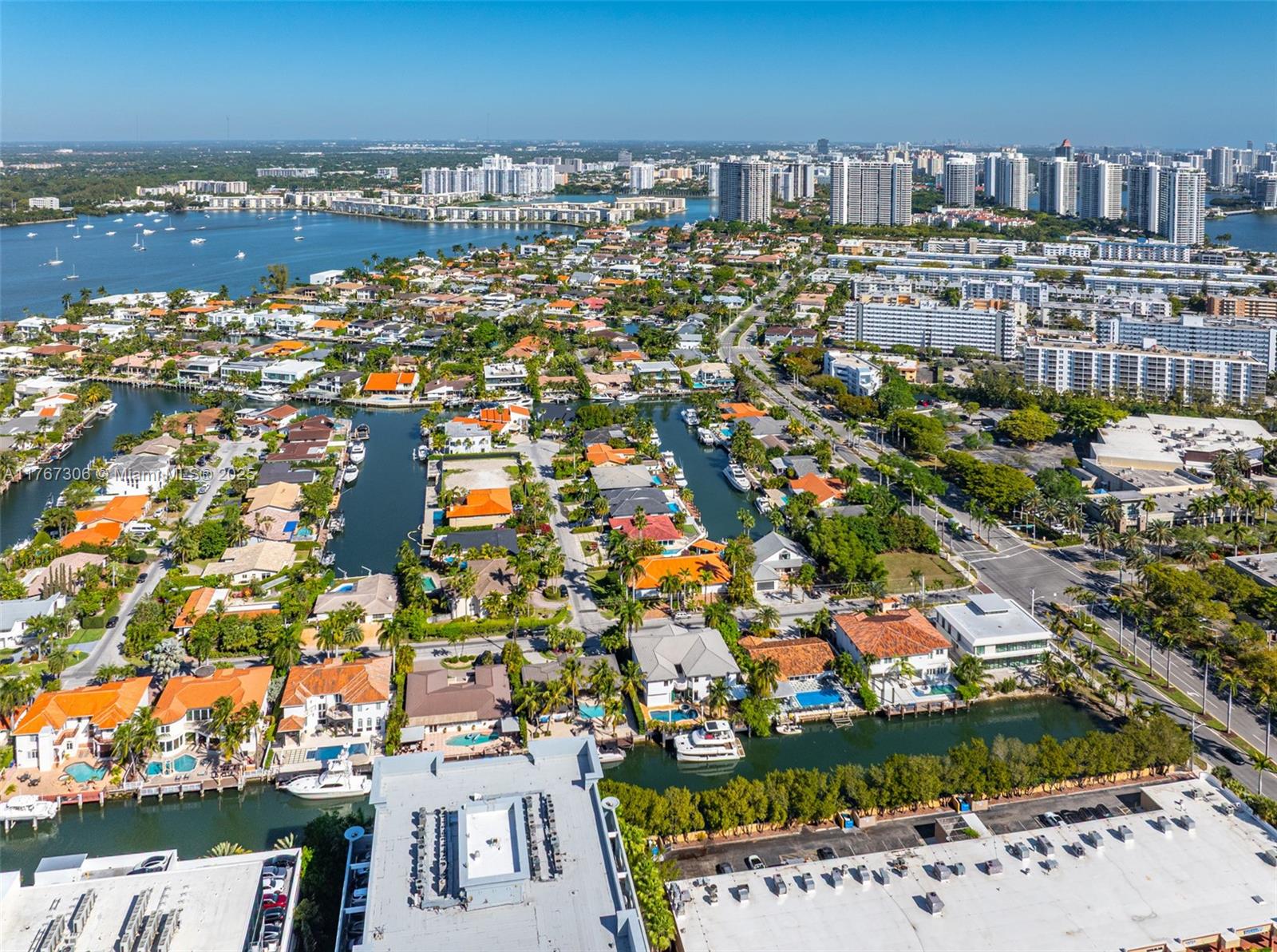 EASTERN SHORES - Residential