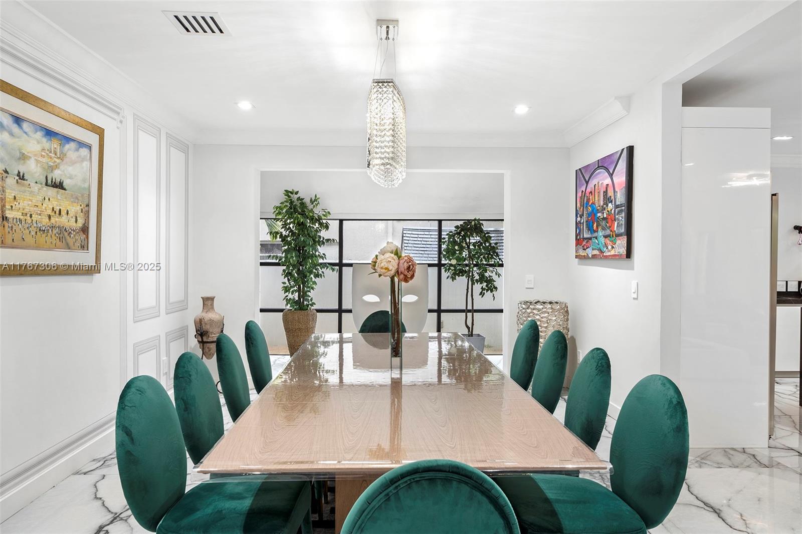 EASTERN SHORES - Residential