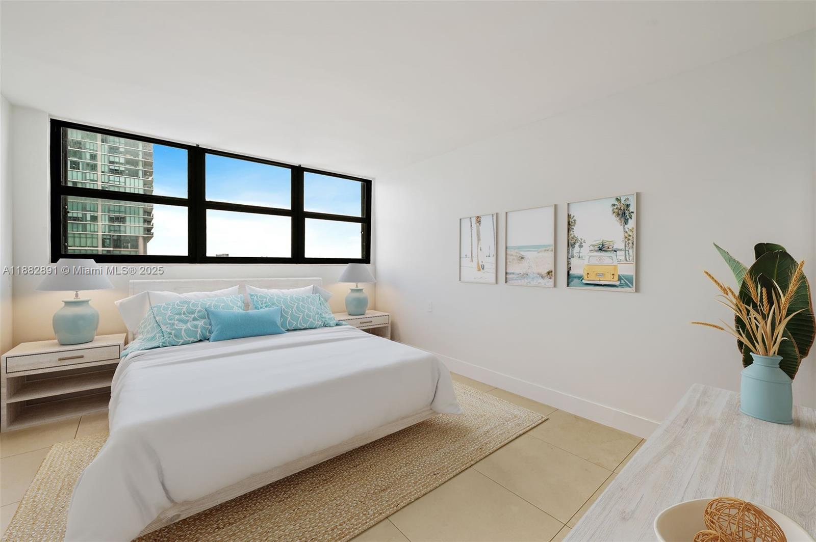 BAYVIEW TOWER CONDO - Residential Lease