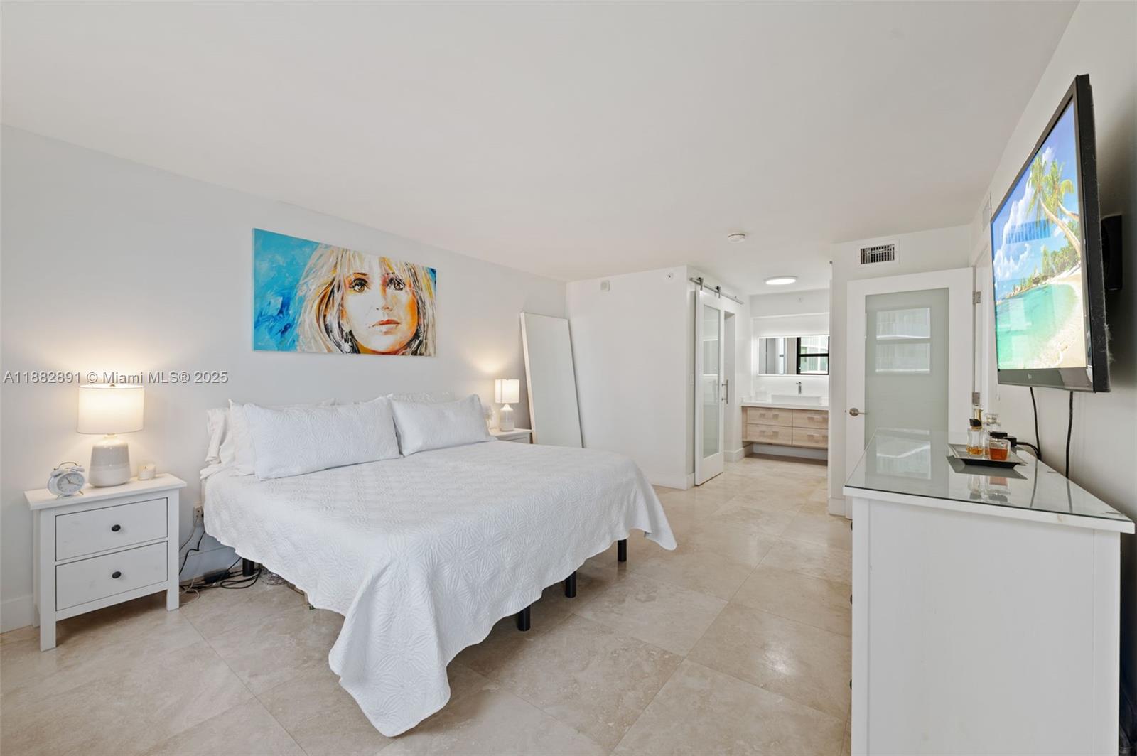 BAYVIEW TOWER CONDO - Residential Lease