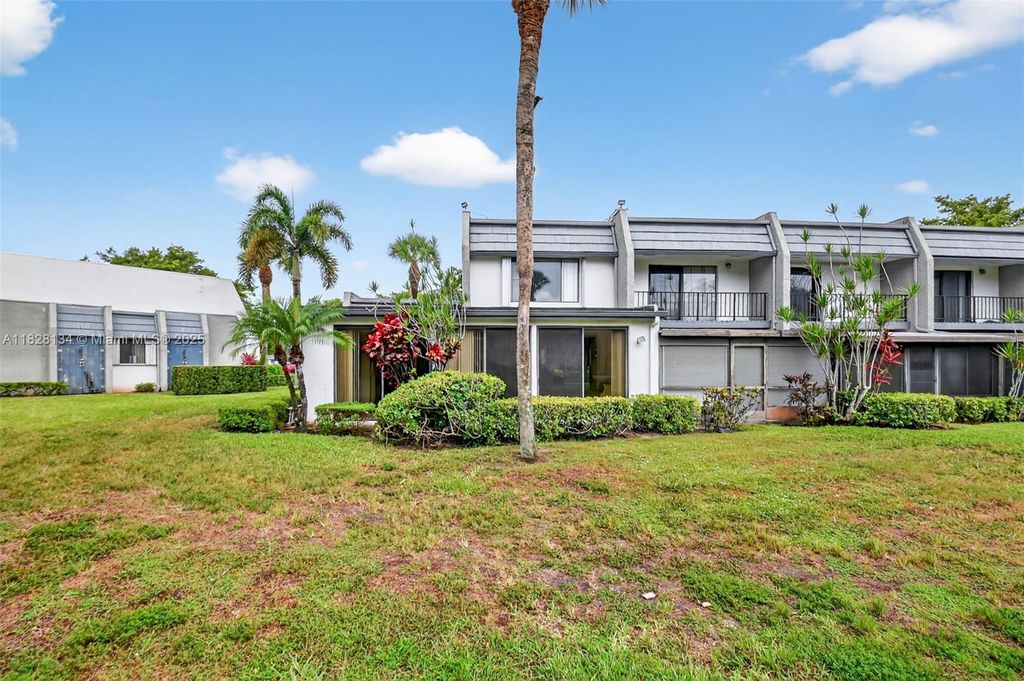 Photo of 4817 Esedra Ct, Lake Worth, FL 33467 (MLS # A11828134)