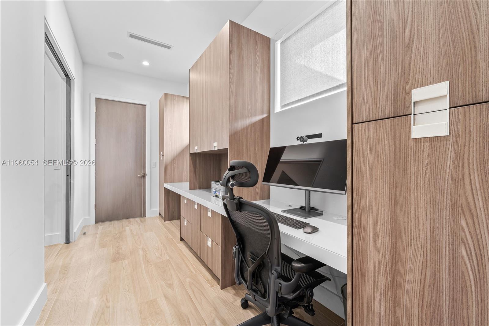 CORONADO HARBOR - Residential