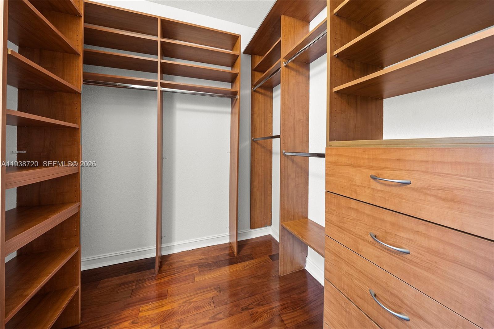 ROCKERMAN HEIGHTS - Residential