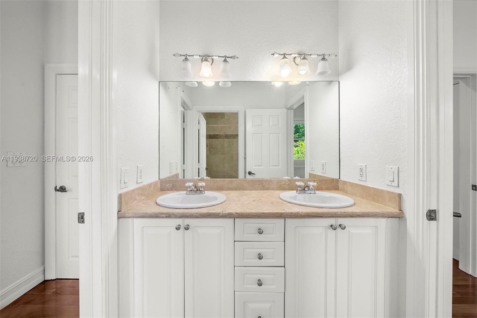 ROCKERMAN HEIGHTS - Residential