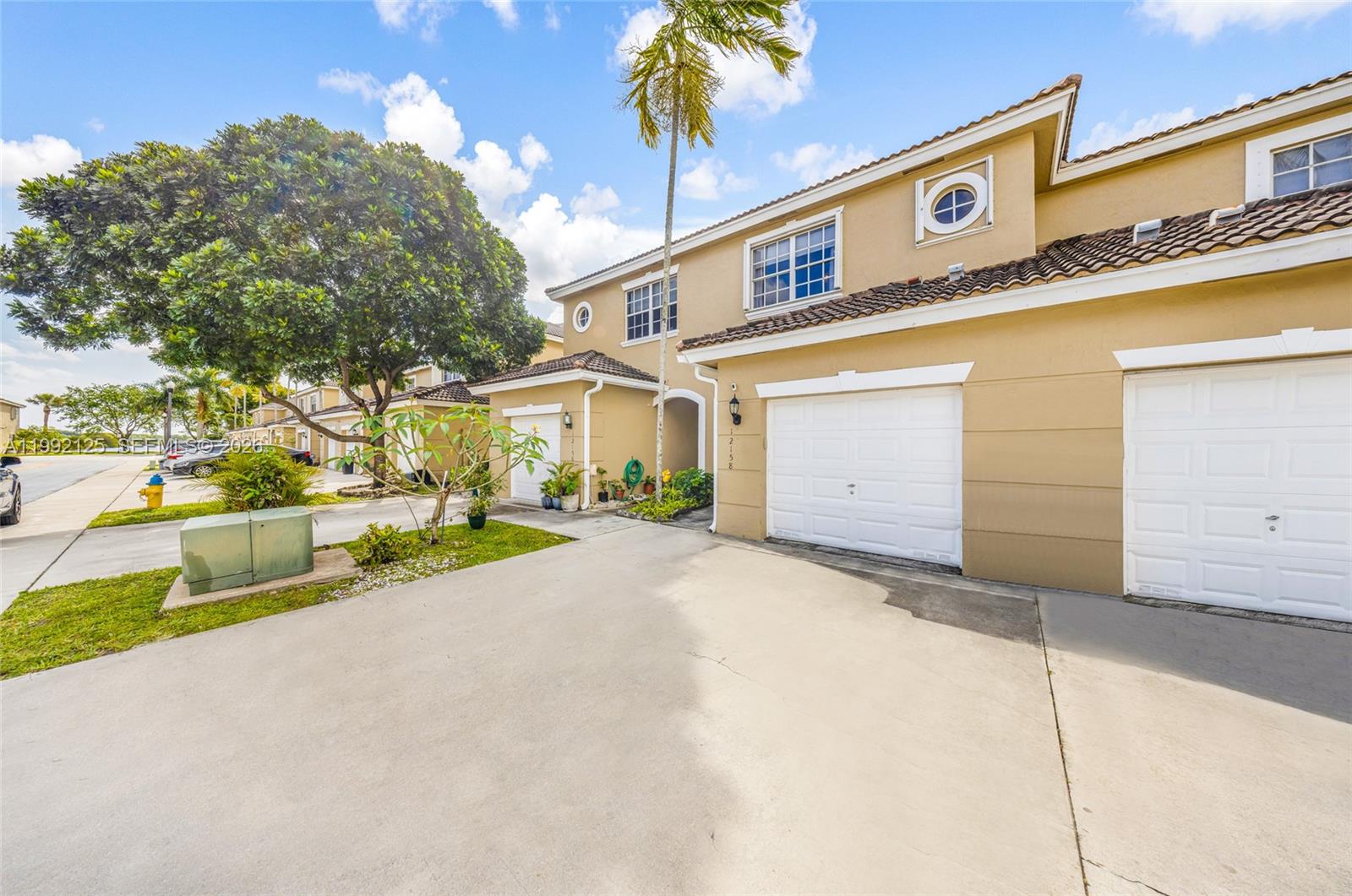 Pelican Pointe - Residential