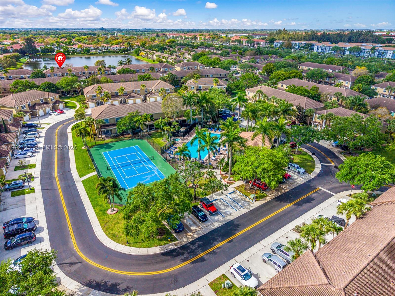 Pelican Pointe - Residential
