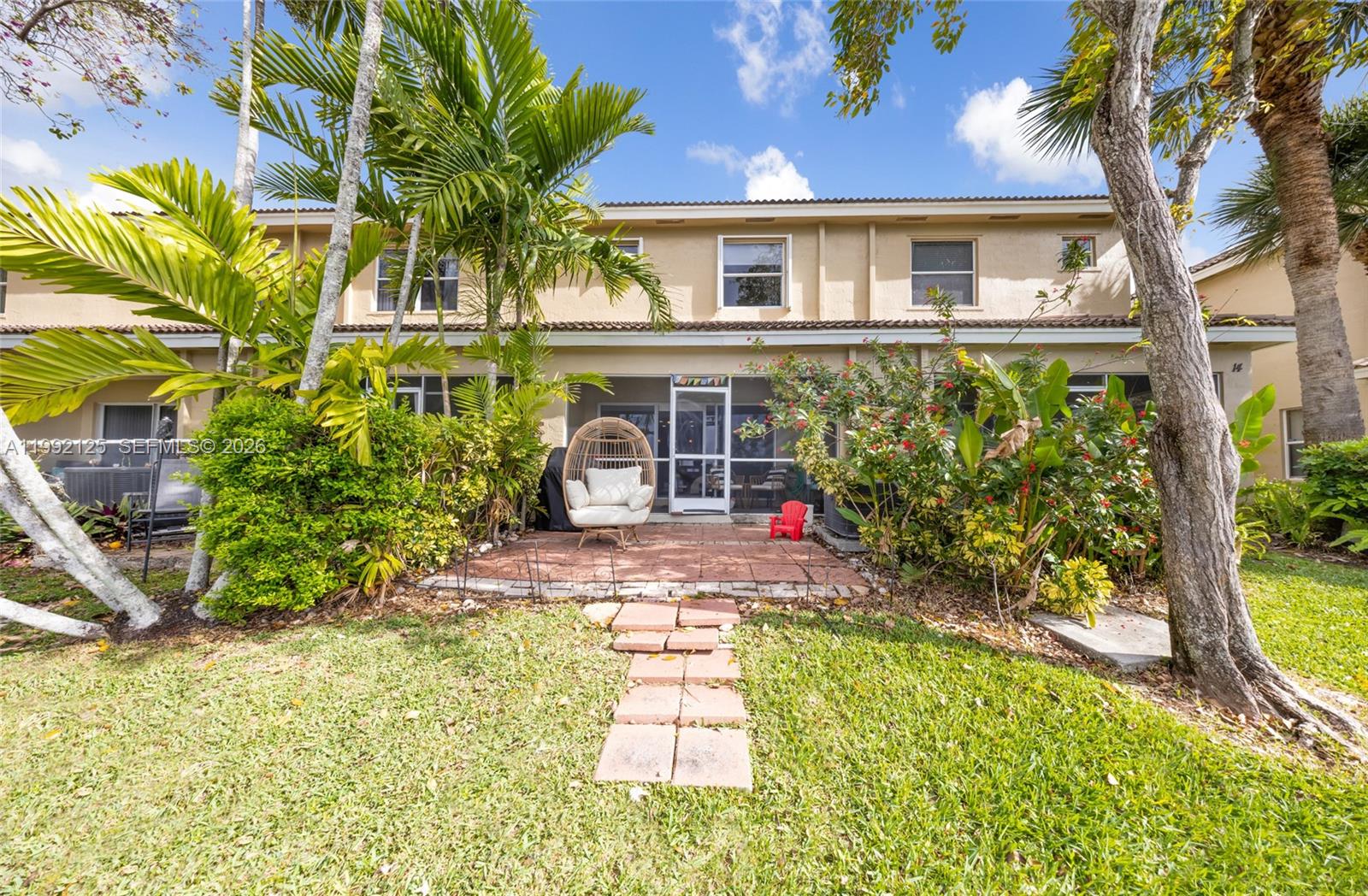 Pelican Pointe - Residential