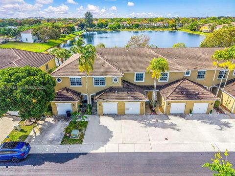 12158 SW 5th Ct Pembroke Pines FL 33025