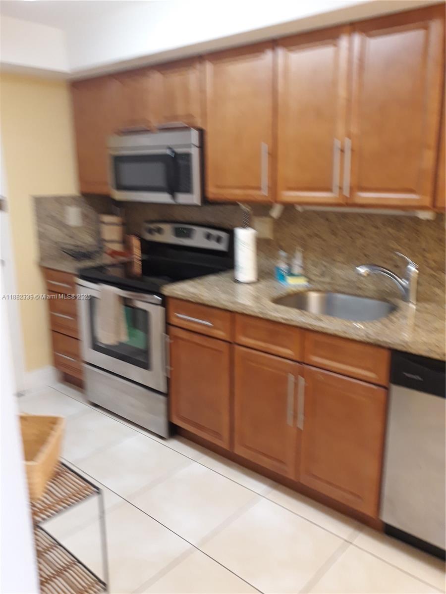 DEL PRADO MARINA - Residential