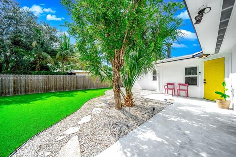 362 Glouchester St Boca Raton FL 33487
