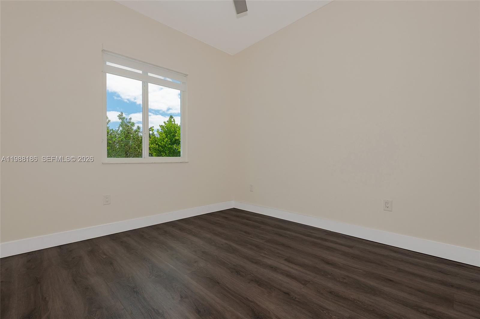 LANDMARK AT DORAL CENTRAL - Residential