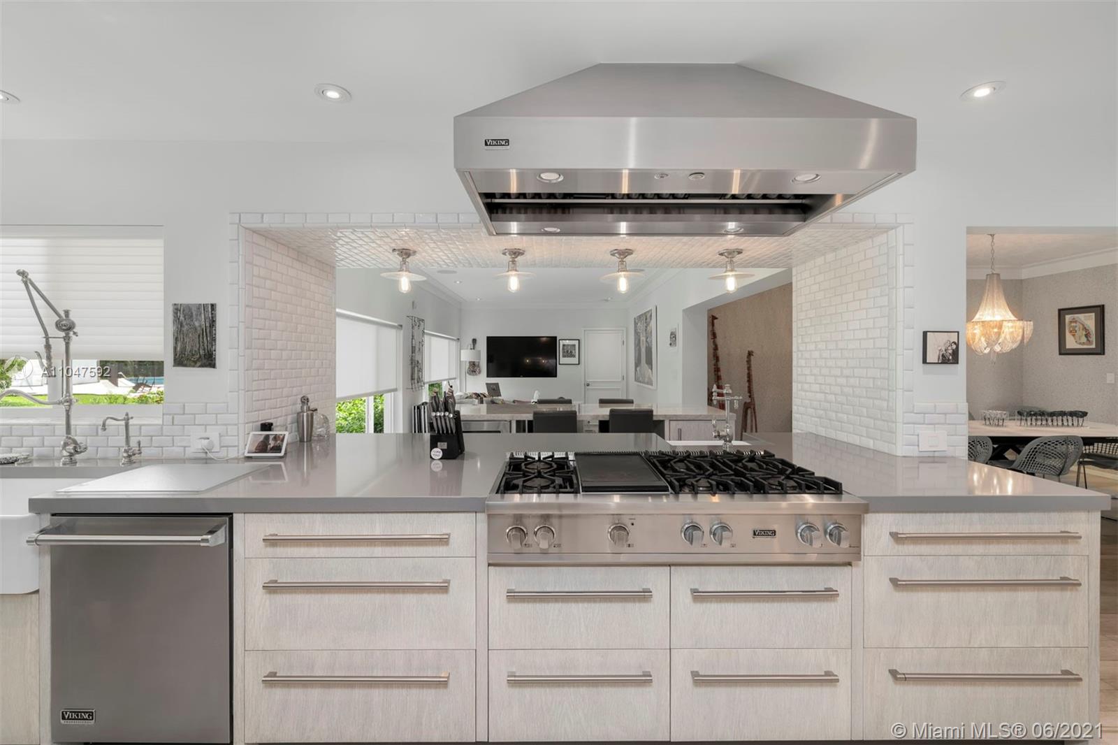 BAL HARBOUR RESIDENTIAL S - Residential