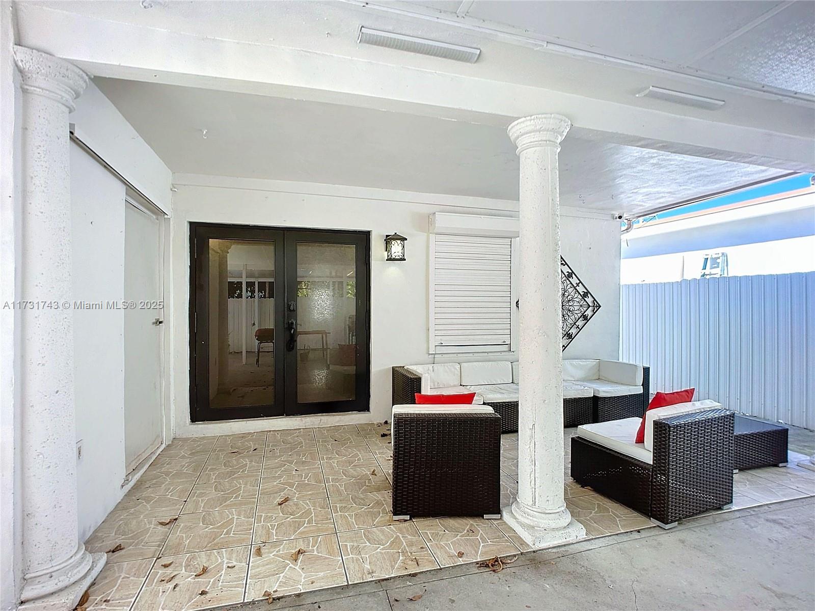 FAIRLAWN - Residential