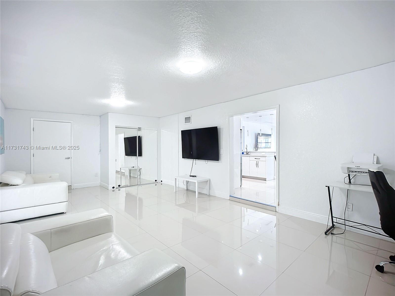 FAIRLAWN - Residential