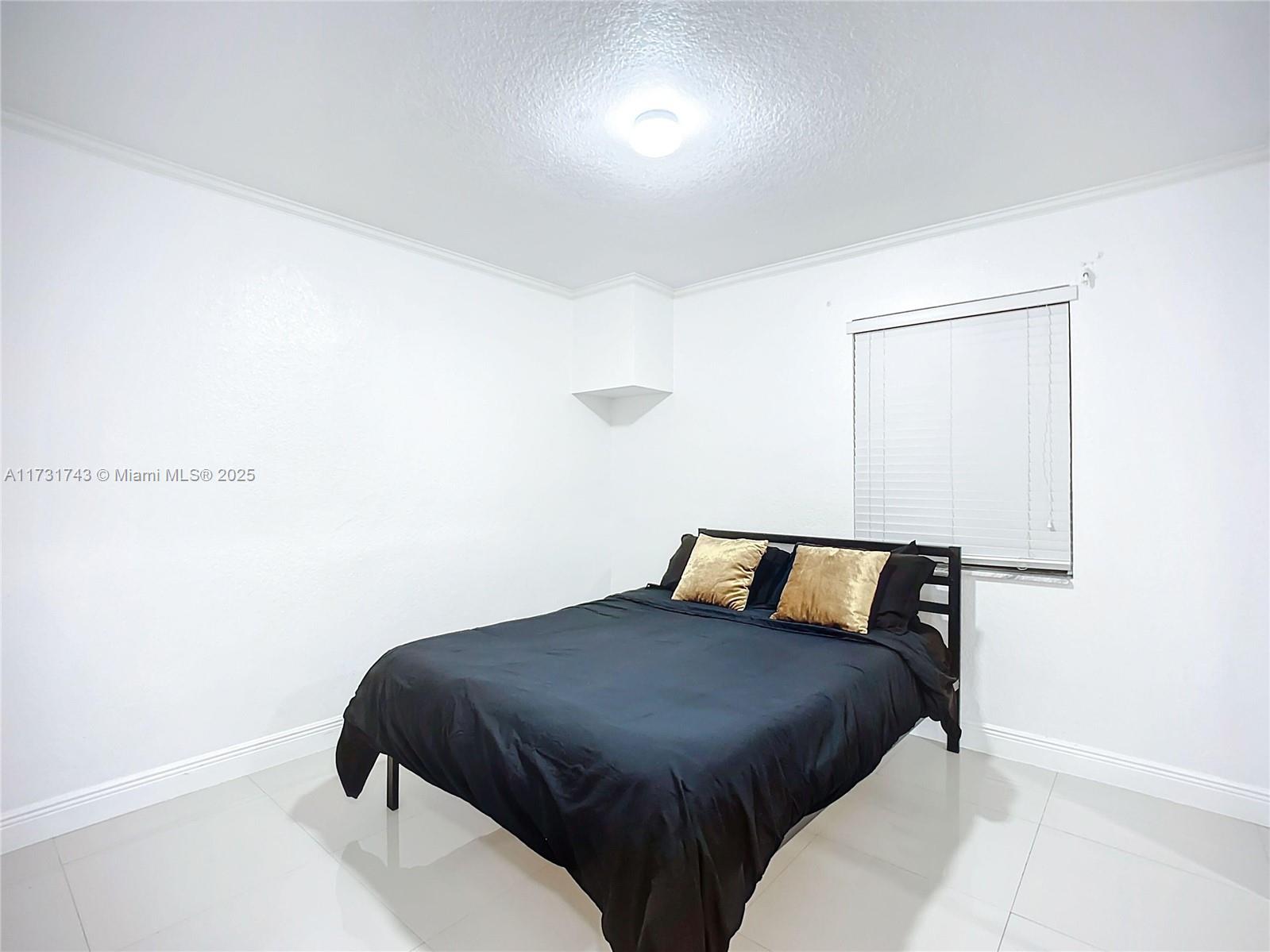 FAIRLAWN - Residential