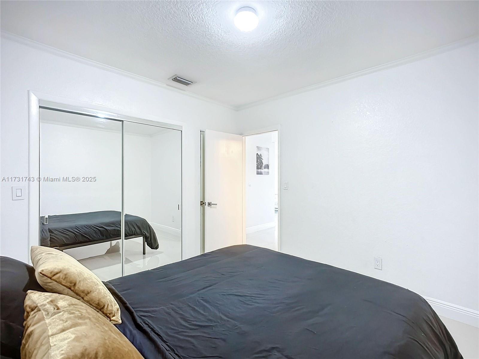 FAIRLAWN - Residential