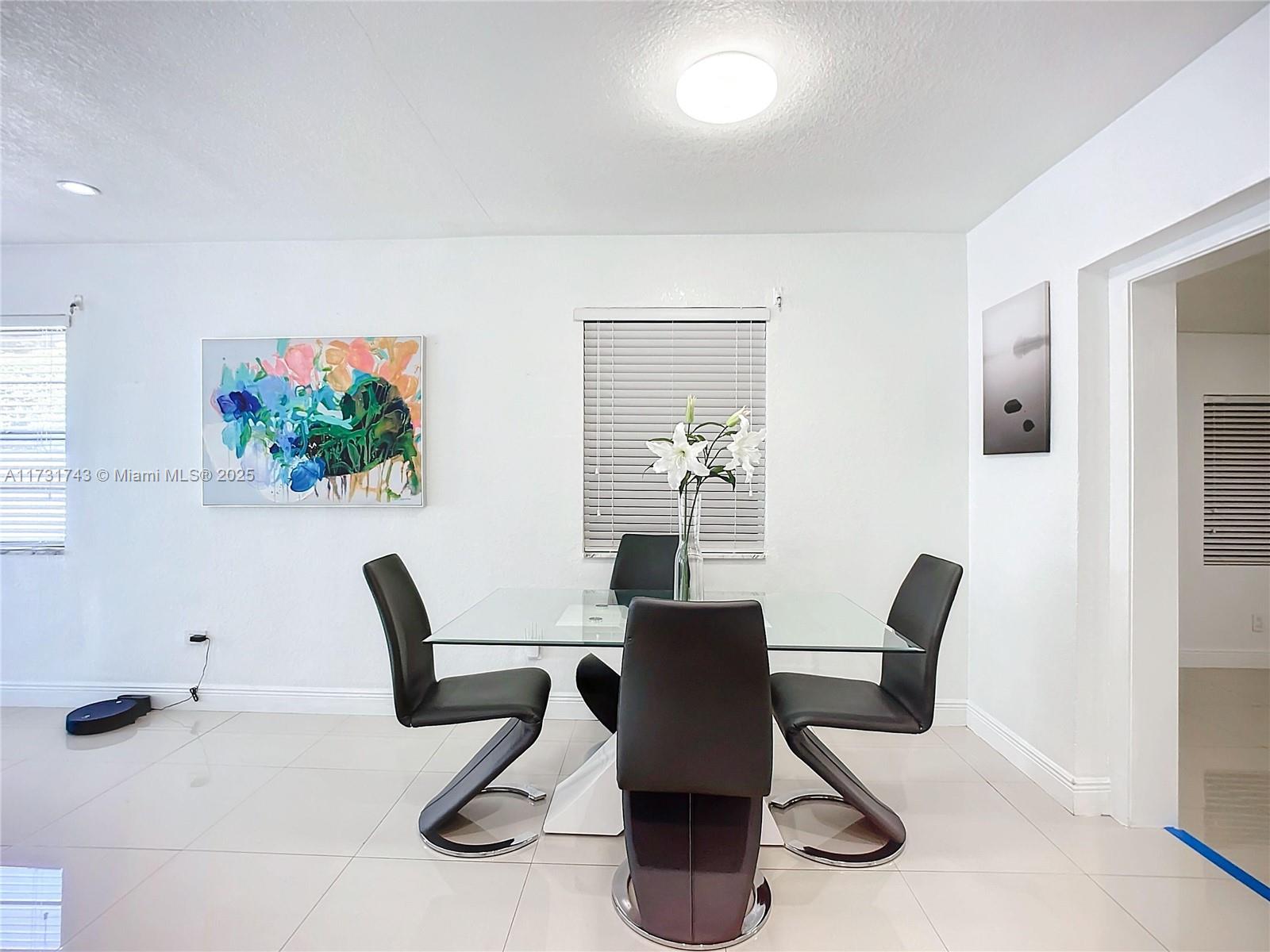 FAIRLAWN - Residential