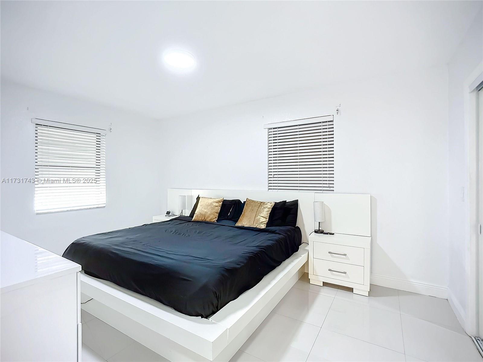 FAIRLAWN - Residential