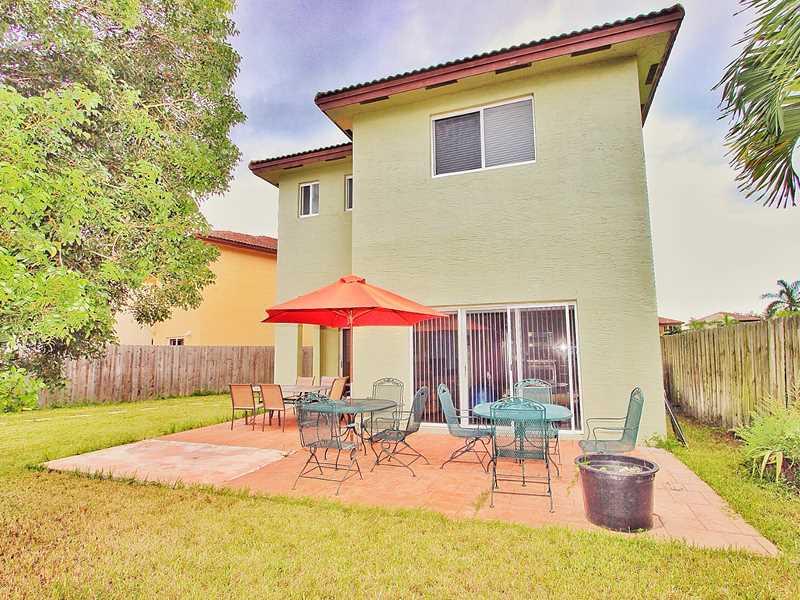 MEGHANS PLACE - Residential