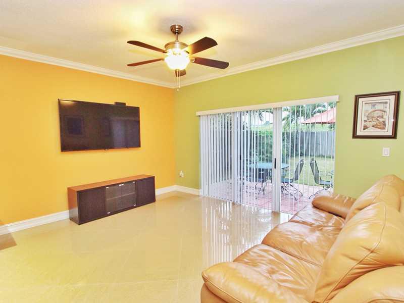 MEGHANS PLACE - Residential