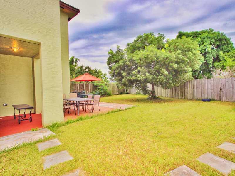 MEGHANS PLACE - Residential