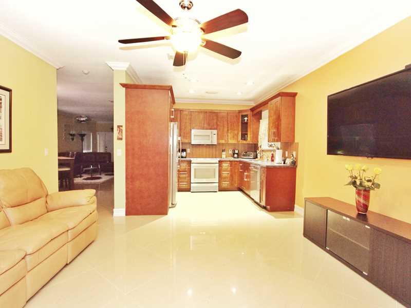 MEGHANS PLACE - Residential