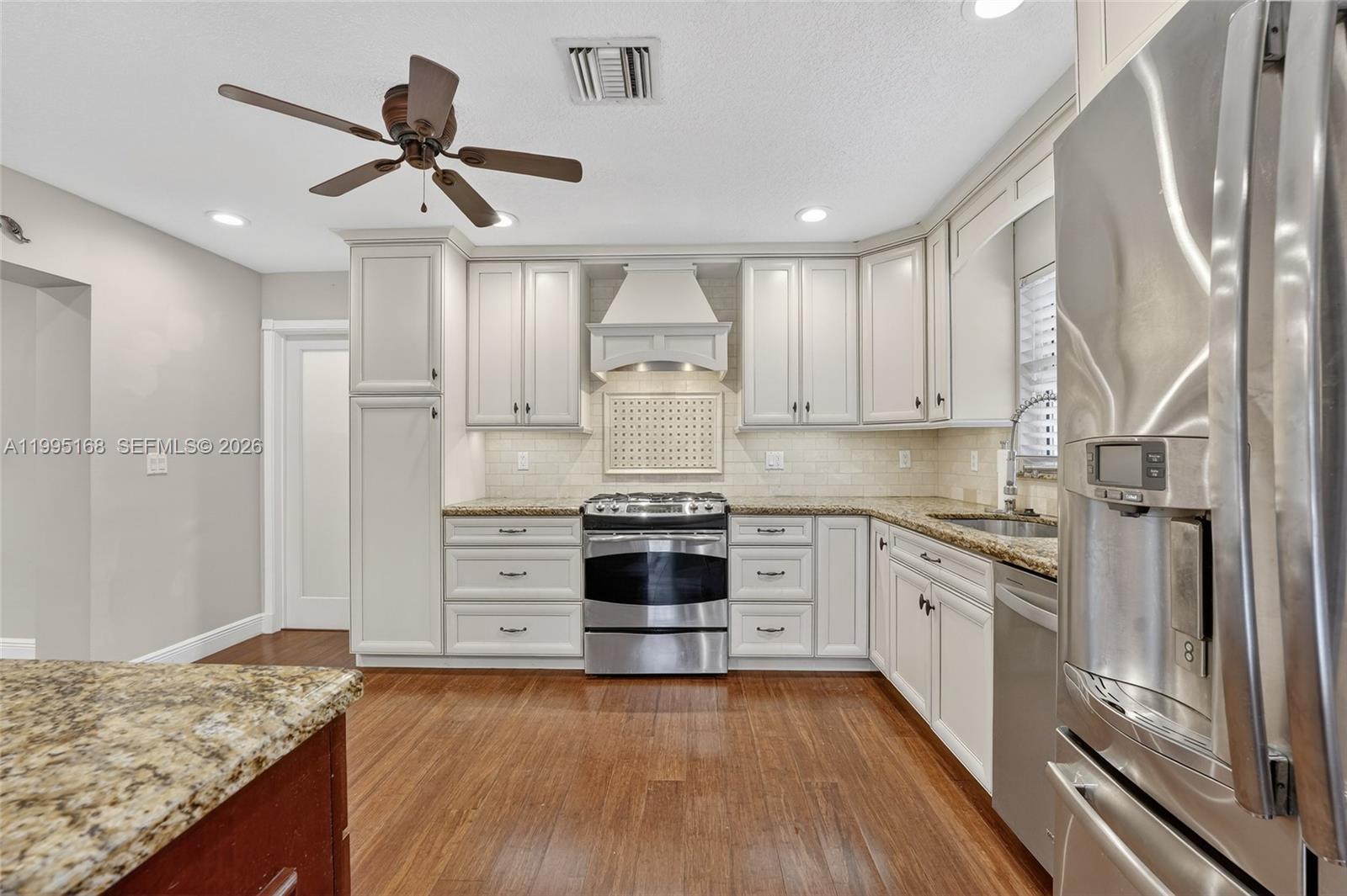 PLANTATION GARDENS SEC 5 - Residential